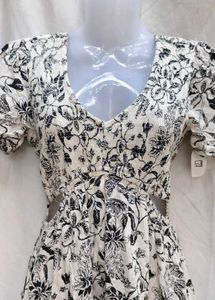 101610. Floral Cutout Mini Dress