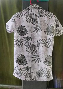 Floral Print Shirt and Halfpant for 3-4 Years Kids