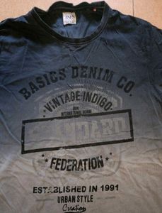 Men Tshirt