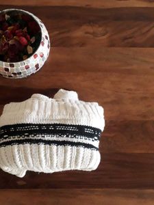 White Beautiful Xmas winter Striped Knit Sweater