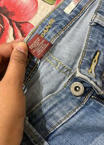Stylish Blue Shade JEANS