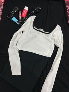 Chic White Long Sleeve Top