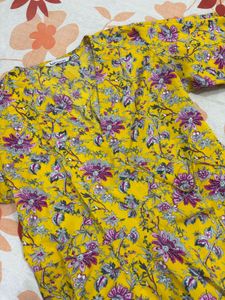 3xl Floral Wrap Top