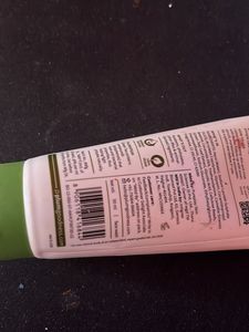 Plum Green Tea Face Wash