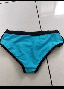 M Brief 💙