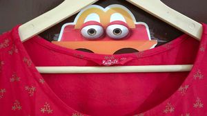 Red Sleeveless Kurti..