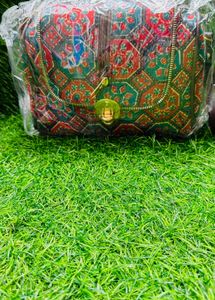 Floral Print Barrel Bag