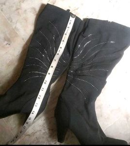 BRAND NEW 3 inc heels fancy long shoes