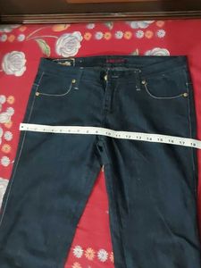 32 Size Jeans 👖