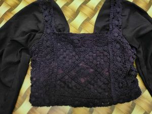 Crop Top - Long Sleeve