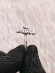 Pure Silver Ladies Ring