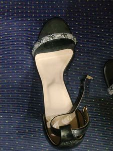 Black Heels 🖤