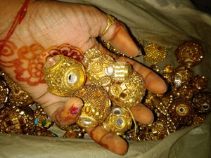 Big Ball Size Golden Beads Mix Material