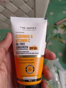 DR SHETHS CERAMIDE AND VITAMIN C SUNSCREEN