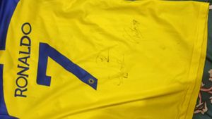 CR7 jersey signed by Sadio Mane,Antony,Michael O.