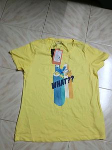 Donald Duck Graphic Tee