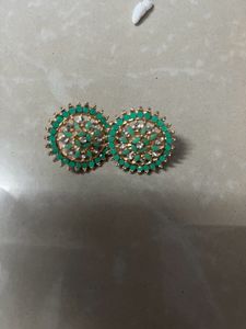 Earings