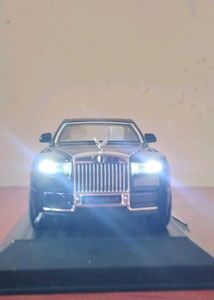 SEXY ROLLS ROYCE MODEL CAR FOR SALE
