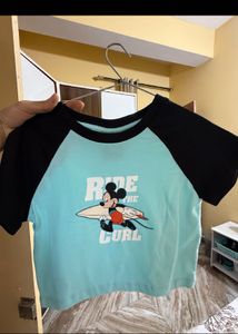 Bonkers Corner Green And Tan Crop Tee Combo