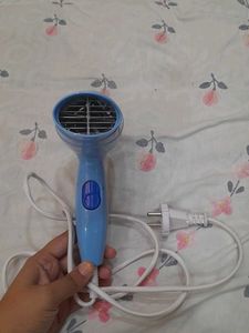 Philips Salon Dry Compact Hairdryer