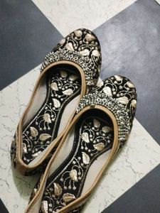 Ghungroo Nagra Juttis