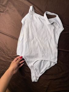 white fitting bodysuit 😍