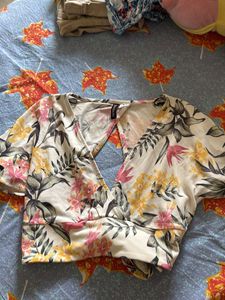 H&M Divided Top, Back Cut Out