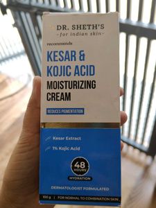 Dr Sheth , Kesar And Kojic Acid Moisturizer