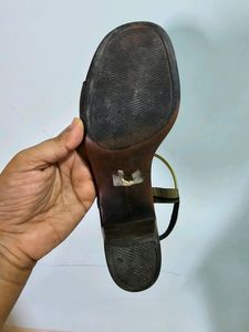 Green Sandle- Metro, Size 37