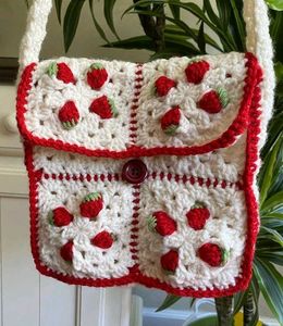 Crochet Strawberry Granny Square Messenger Bag