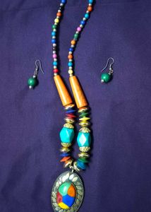 Multicolour Necklace And Earrings