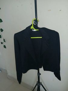 Cropped Black Blazer