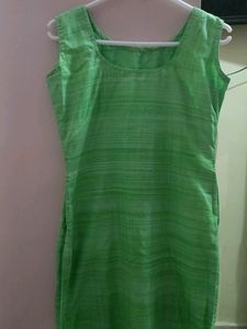 PAIR OF KURTA AND PANT
