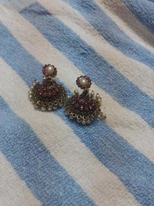 Stud Earrings(3)