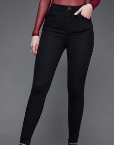 Black Skinny High-Rise Jeans | Size 30 |