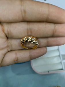 Gold Siluette Ring