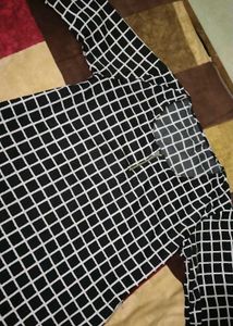 ❤️Casual Black Checked Top For Women I 40bust