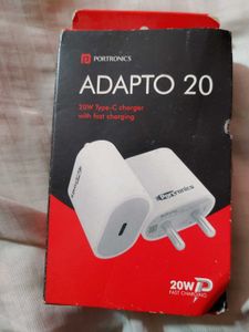 Portronics Adapto 20 Charger