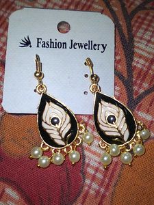 Peacock Leaves Earing With Golden Detail And Pearl