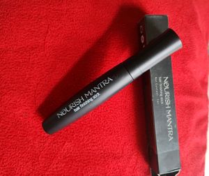 Nourish Mantra Hair Fixing Styler 24 ml