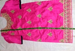 Silky Suith Pathani