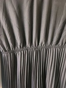 Elegant Black Midi Dress