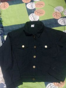 Black Cropped Denim Jacket