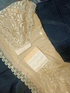 Net Bra With Transparent Strip And Removable Pad