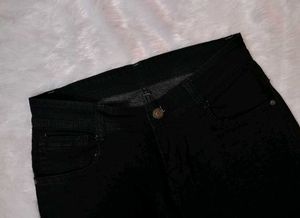 Black Jeans