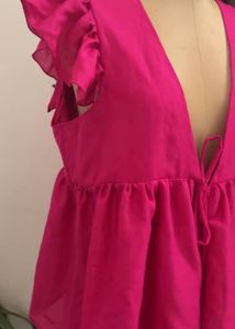 Hot Pink Ruffle Sleeve Tops🌸🩷
