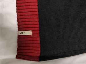 Lee.  Stylish Zip-Up Knit Jacket