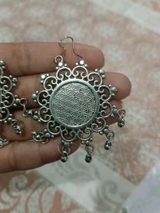 2 Everstylish New Silver Jewellery Earrings