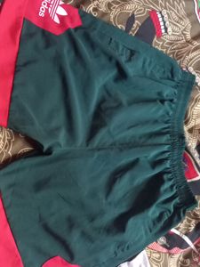 ADIDAS -M SIZE - shorts