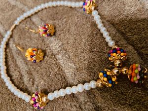 Pearl Necklace &amp; Earrings Set